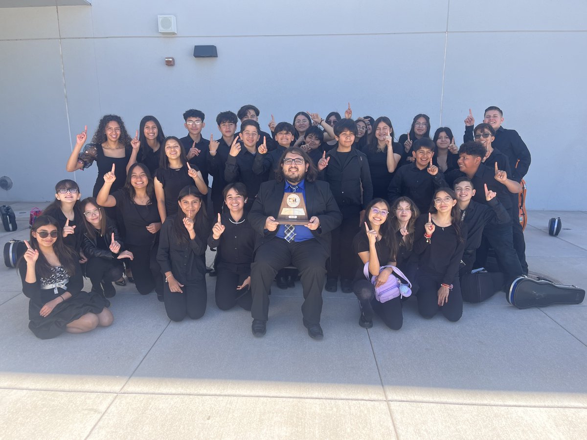 #AliciaRChacon #THEDISTRICT
I just wanted to take an opportunity to celebrate the phenomenal work the Alicia R. Chacon Orchestra has done this past week. The Alicia R. Chacon Orchestra made school history getting Sweepstakes at UIL.