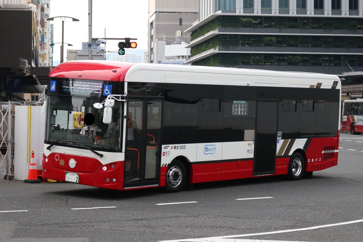 広島バス
EV Motors Japan F8 Series2-City Bus
広島200く･･-･2
002

2024.04.28
