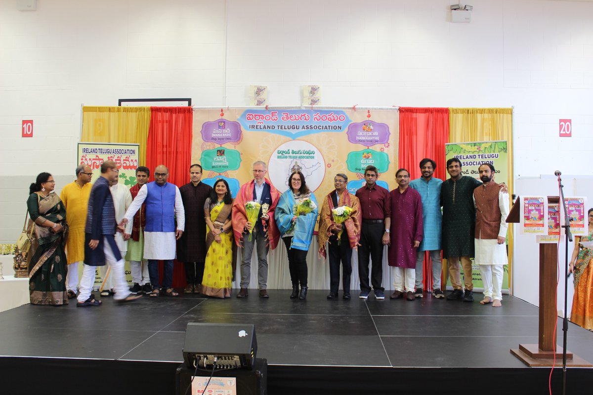 Deputy Head of Mission @DMurugarajIFS attended a community event organized by Indian Diaspora Association in #Dublin, to mark the celebration of Ugadi-Telugu New Year and interacted with the community members. @MEAIndia @IndianDiplomacy @MinOfCultureGoI