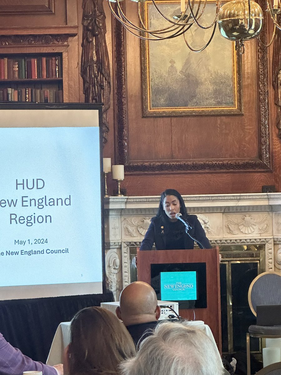 Thank you to @HUDgov Regional Administrator @Juana_B_Matias for joining us for this morning’s #housing working group meeting. #affordablehousing