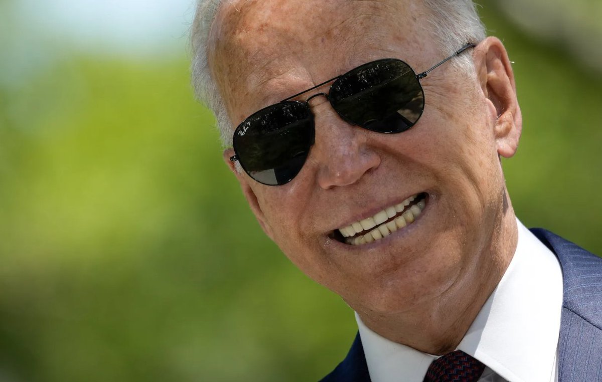 Breaking This Morning - Joe Biden Tries To Buy More Votes!

It has been revealed President Biden has just canceled another $6.1 billion in student debt for over 317,000 borrowers.

Do taxpayers even realize they are going to be footing this bill?

#PresidentBiden…