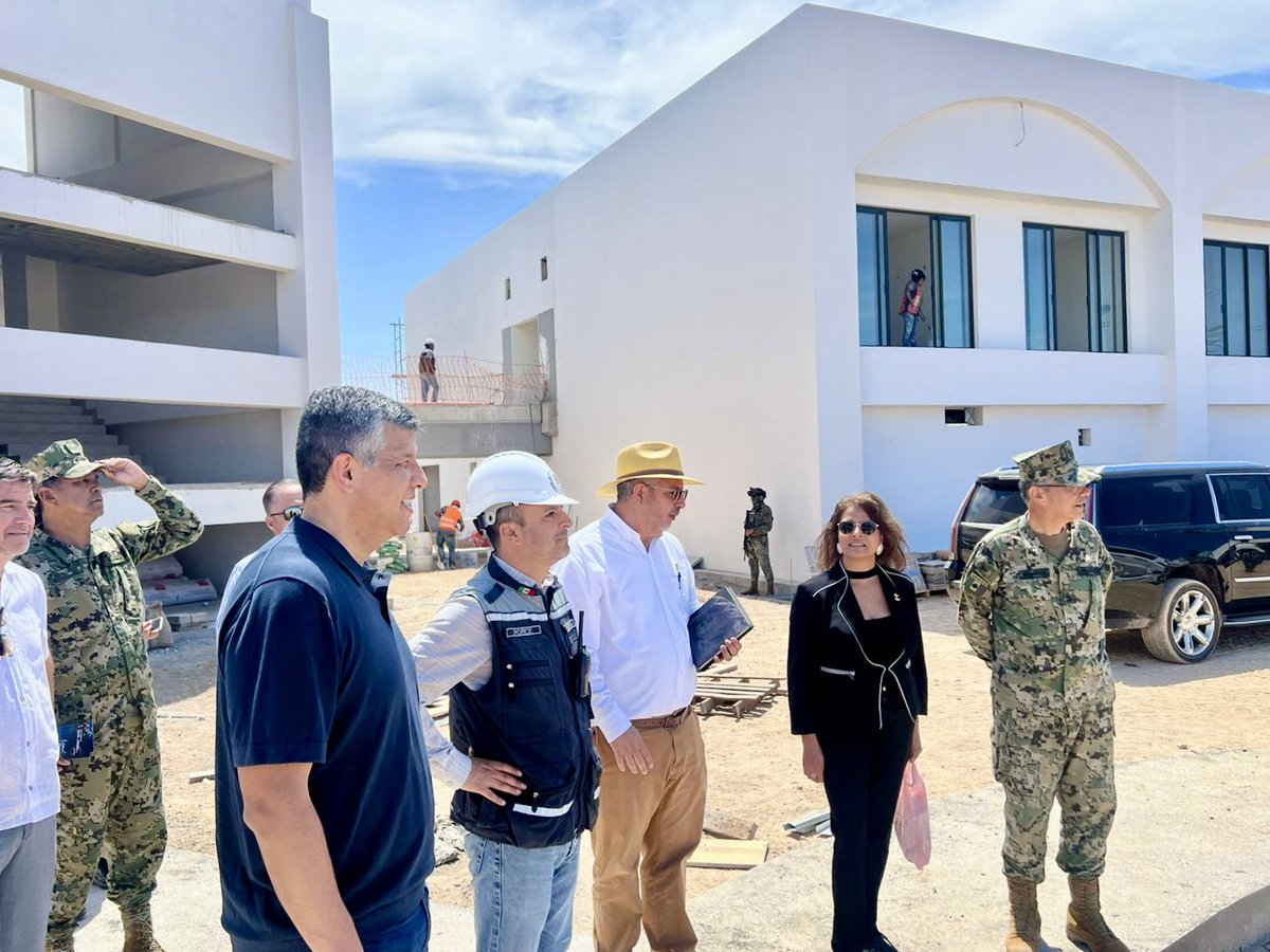 PORT INFRASTRUCTURE IN NAYARIT, MEXICO
Surrey Board of Trade touring the new state of the art port infrastructure in Nayarit, Mexico which also includes a naval base, naval housing cruise ship port, hotel. 
@CMXpartnerships @SBofT @RoyalCanNavy @PortVancouver @JagrupBrar1