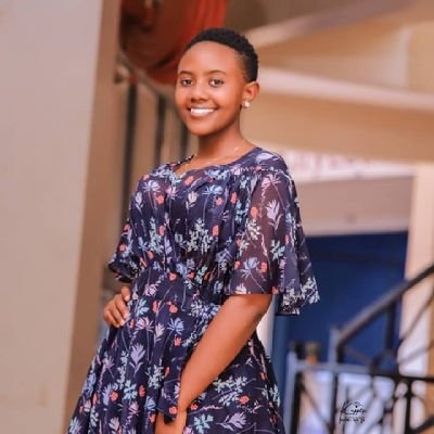 Meet @nimipamela0 the first female ugandan tweep from mbarara to get over 20Million views on a post🤣