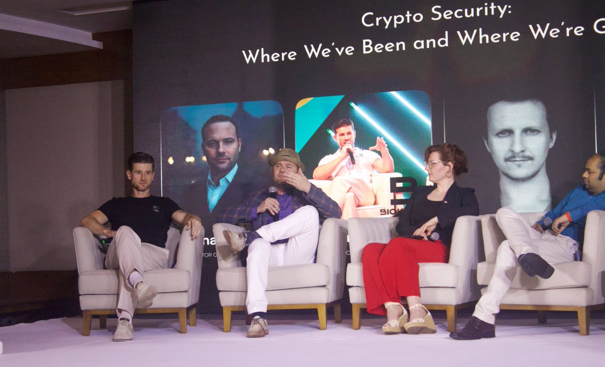 Michael @Strike_Attack from the $QRL core team speaking on a discussion panel during Day 1 at @web3dubai_io in Dubai.