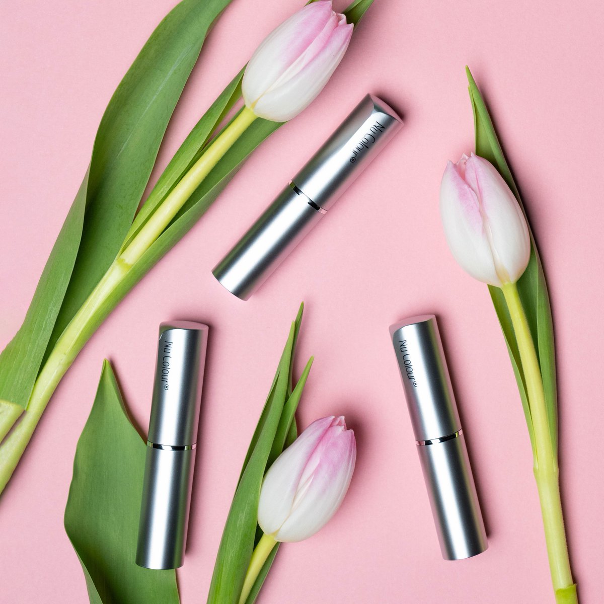 Nu Colour® LightShine Lip Plumping Balm offers 3 great benefits in 1 lip balm: 
✨ Moisturizing 
✨ Lip plumping 
✨ Tinted lips 

#NuColour #lipplumpingbalm #fullerlips #softlips #moisturizedlips #NuSkin