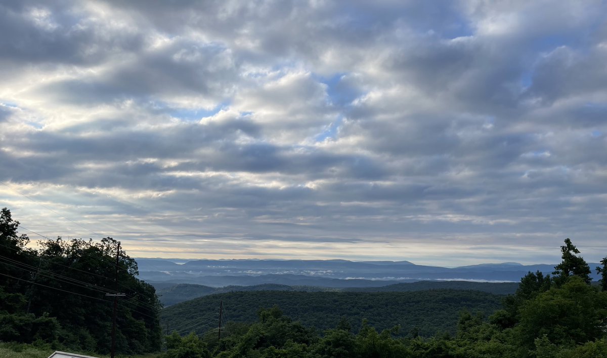 Yesterday I drove 6hrs through our great commonwealth…. Virginia is gorgeous!