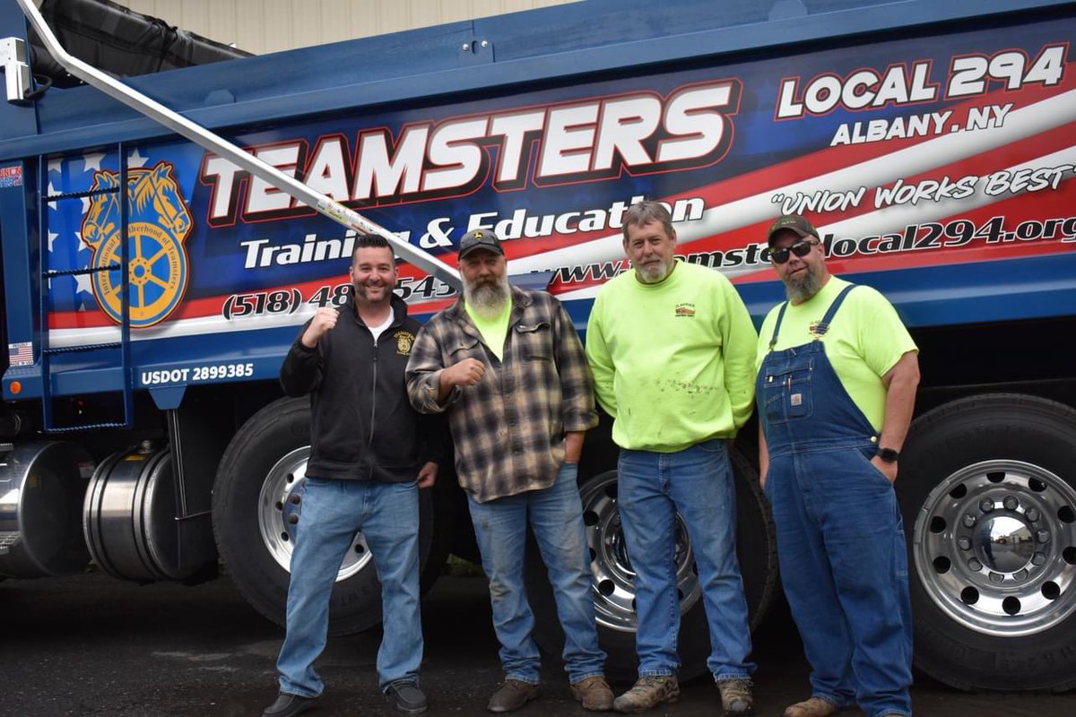 Teamsters Local 294 was at the Ghent Equipment Show today talking with several Highway Department Teamsters in Local 294 and also workers from non-union highway departments in the area to explain the benefits of being a part of the Teamsters Union! #UnionStrong @Teamsters…