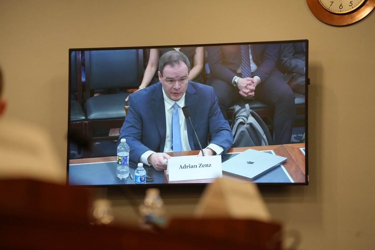 “Companies with operations or other business ties to Xinjiang, including through supply chains and intermediary countries, must be considered at risk of being tainted with forced labor.” - @adrianzenz on the audit washing practices in the PRC at a hearing organized by @CECCgov