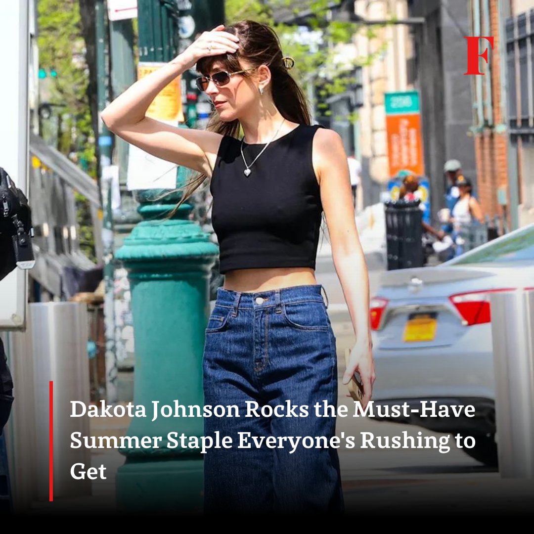 Spring might be undecided, but Dakota Johnson's got summer style on lock! Seen in NYC

#famedeliveredus #walloffame #halloffame #explorepage #westhollywood #Hollywood #Hollywoodunlock #explore #summers #SummerStyle #DakotaJohnson #spring #anastasia #fiftyshades #NYC #ADIDAS #fyp