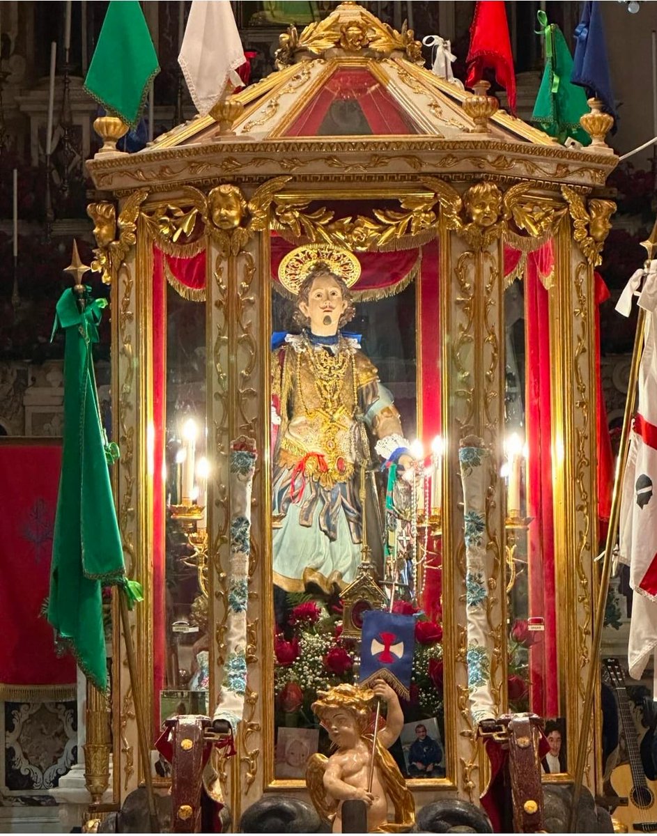 Agricolturabio1's tweet photo. #Efisio nome tanto caro.
#Efisi per noi sardi.
Uno di casa.
Quando arrivi in via Roma le sirene delle navi suonano tutte.... ogni volta mi vengono i brividi. 🙏
A occ'annu chi enidi!
Buon #1maggio a tutti. https://t.co/6xYWWUwprp