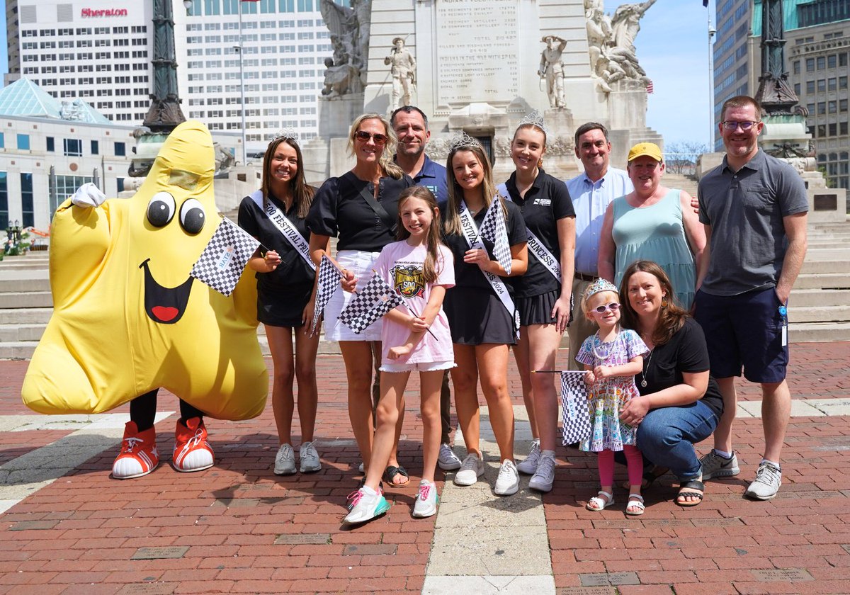 Congrats to the coloring contest winners, Winnie and Celia, who received a $500 scholarship, courtesy of @STARFinancial, and a free 1-year membership to the INDYCAR Nation Rookie Program, courtesy of @IndyCar!