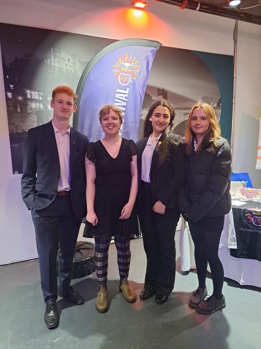 Some of our Y12 Fringe Festival participants attended the @durhamfringe launch event this evening, where they met and mingled with other acts and performance artists. 💜🎭🤹🏻🎤🎶✨
Here they are with Miss Hurley, who will direct a new production of “Cepacia”.
#DurhamDrama