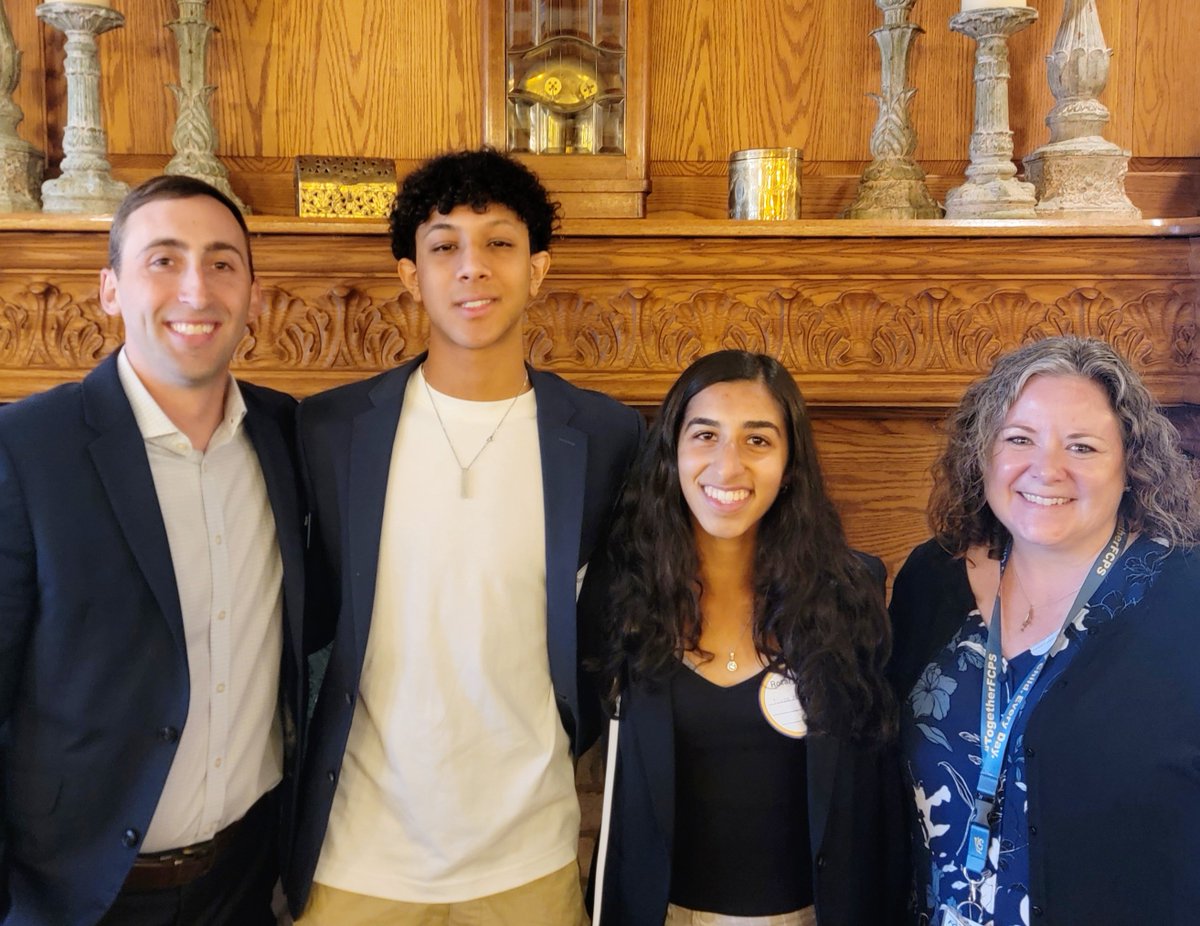 It's always a pleasure to join the Rotary Club of Frederick meetings! Today's lunch was full of laughter, and I enjoyed hearing UHS students Rayn and Nikita's closing remarks from their experiences. Thank you, Frank Jarboe from The Will Group, for hosting UHS. @uhs