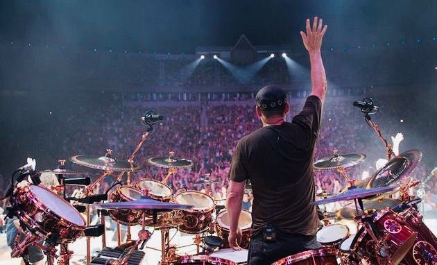 “I know when the lights flash out on crowd, I can see the little red balls of everyone’s head. I find it pretty overwhelming to think each of those balls has a whole novel worth of tragedies and triumphs.” - #NeilPeart #WednesdayWisdom #RushFans #RushFamily