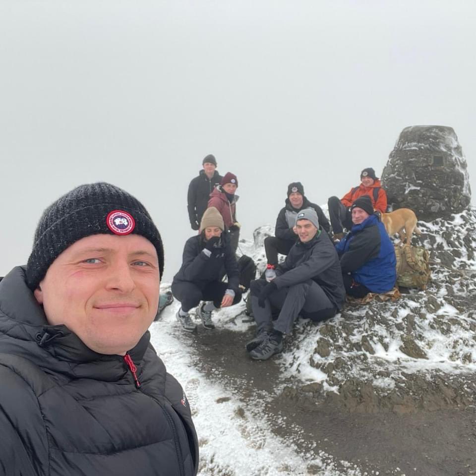 18 DAYS TO GO..🏔

19 FFs from @blairgowriesfrs &amp; AC <a href="/Scottgi85808955/">Scott gibson</a> will climb Ben Nevis in May in aid of <a href="/sfrs_fst/">SFRS Family Support Trust</a> &amp; <a href="/poppyscotland/">Poppyscotland</a> 🙌

Our 4 ex-forces FFs will climb in full FF kit carrying a bergen weighing the same as a BA set. If you can help:

peoplesfundraising.com/fundraising/bl…

❤️
