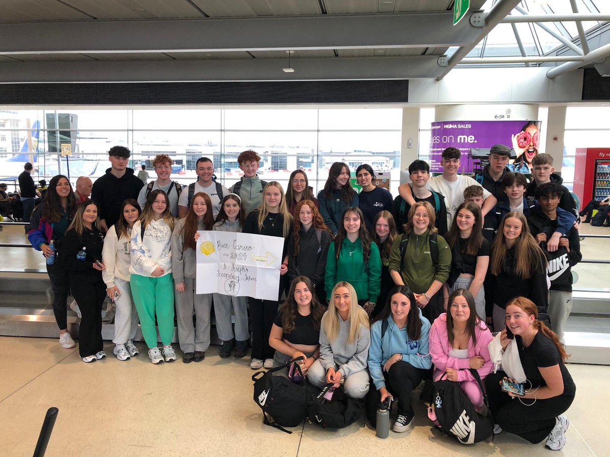 Best of luck to our 5th Year students & teachers who are flying to Santiago de Compostela tonight to walk El Camino de Santiago as part of their @GaisceAward Silver Award! A fantastic and memorable week ahead! Buen Camino a todos 🇪🇸🥾@CeistTrust