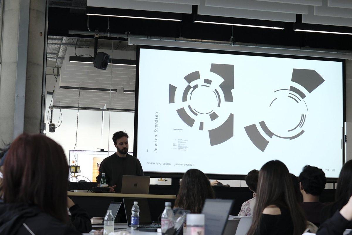 Great talk by <a href="/brunoimbrizi/">bruno imbrizi</a> today about generative design at UAL <a href="/ual_cci/">UAL Creative Computing Institute</a> today!
