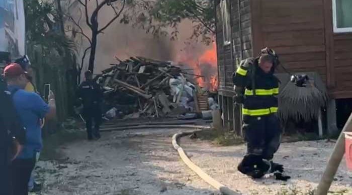 Sancionan a 6 personas por incendios provocados en Playa del Carmen noticaribe.com.mx/2024/05/01/san…