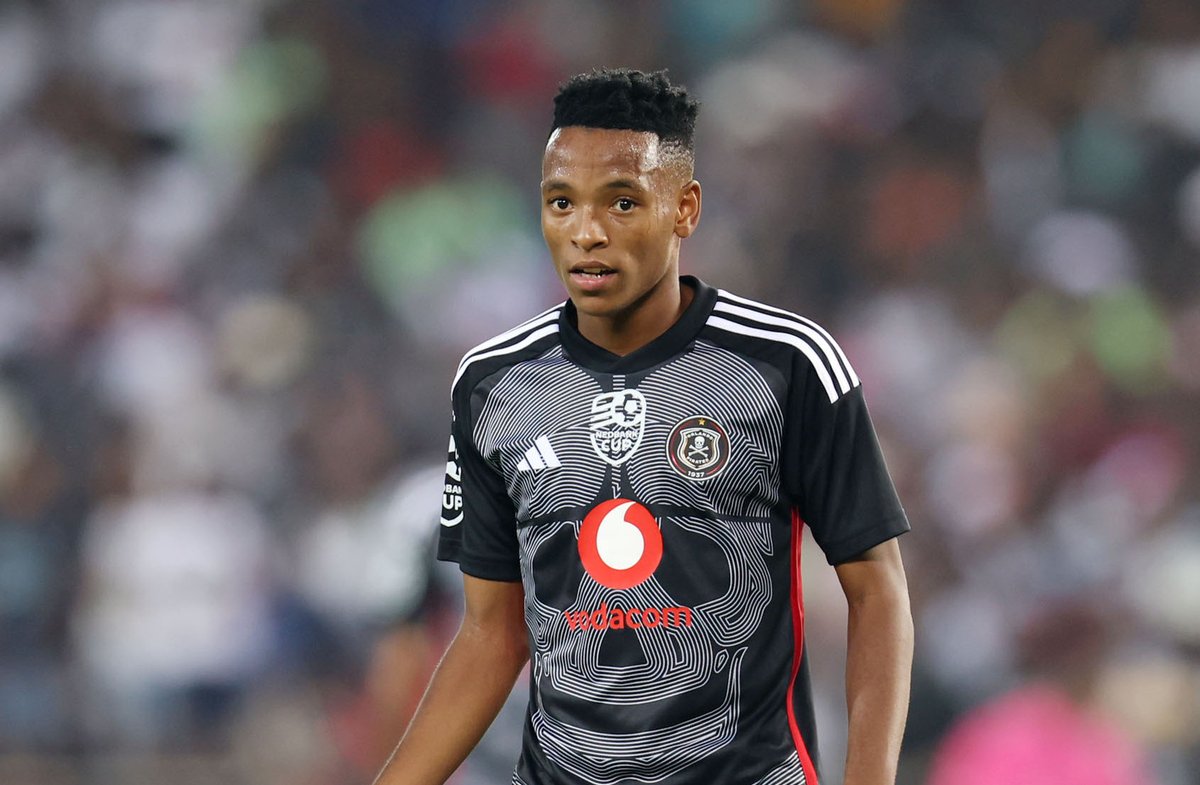 'Our situations are not the same. He’s been introduced to a team where they’re winning and the surrounding that he has is a group that has been winning trophies and it’s easy for him to just gel in the team.' ~ Mduduzi Shabalala on comparisons with Relebohile Mofokeng