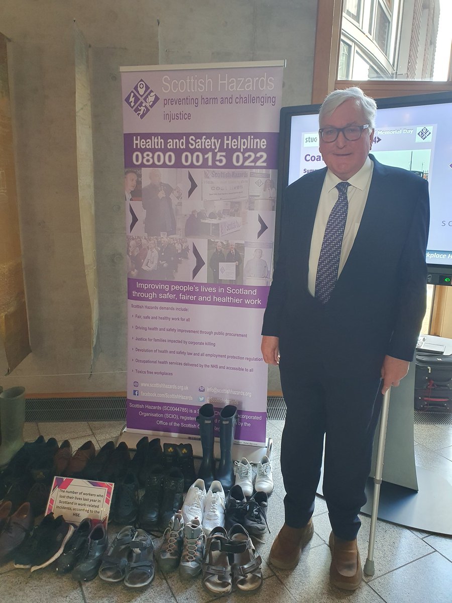 Thank you @FergusEwingSNP for visiting our stall in @ScotParl last week, to hear about the health & safety advice & support we provide to workers, primarily in non-unionised workplaces. Constituents can contact us on 0800 0015 022 or info@hazards.scot 💜 #IWMD24 #MayDay