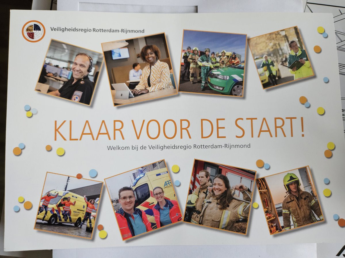 Vandaag een cadeau gekregen van mijn nieuwe werkgever. Een betekenisvolle EHBOtas, gemaakt van oude brandweer- en ambulancepakken. Bedankt <a href="/Vr_RR/">Veiligheidsregio Rotterdam-Rijnmond</a> !