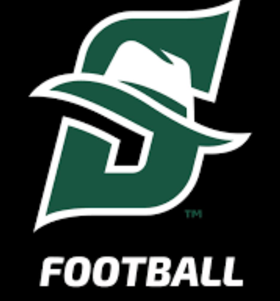After an amazing conversation with @CoachMaloneyOL , I’m blessed to announce an offer to Stetson University!!
#D1