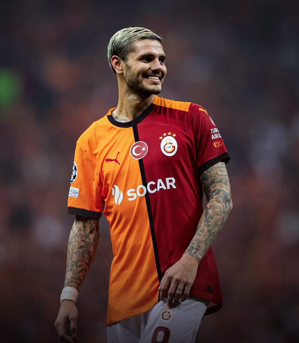 Galatasaray'da yeni sezonda giyeceği muhtemel iç saha forması. İcardi yakışmış