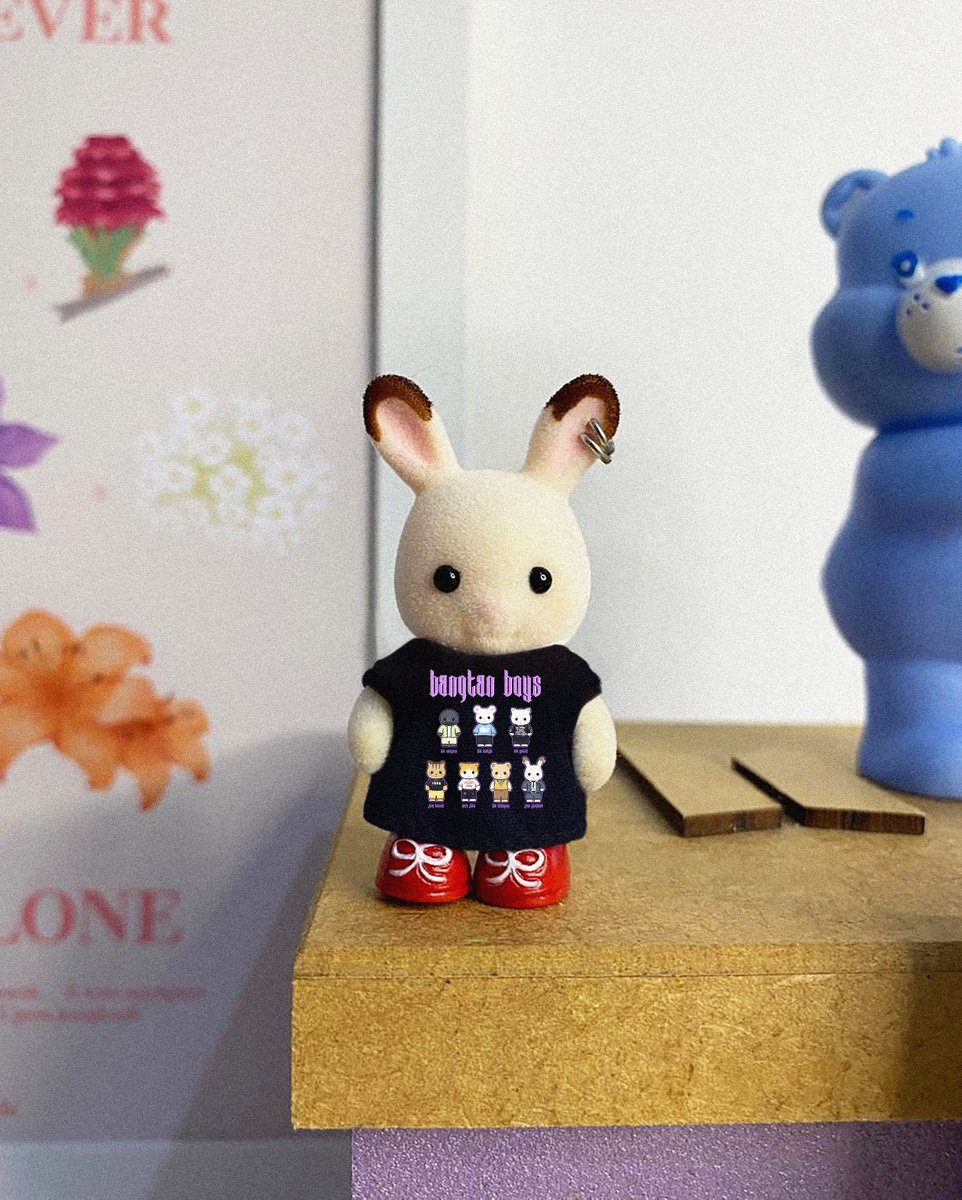 a cherry já garantiu a camiseta BANGTAN BOYS X SYLVANIAN FAMILIES dela lá na @foryouthloja, e vocês? pré-venda até dia 8/5 :)