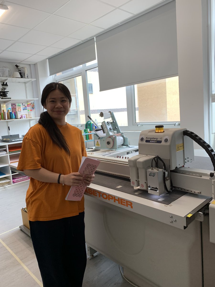 Institute of Creative Technologies (@ioct_dmu) on Twitter photo What an interesting day, <a href="/tgharwood/">Tracy Harwood</a> mtg w/ materials designer Dan Morley & <a href="/dmuleicester/">dmuleicester</a>'s print production/media student Snowwong/XueWenWpg demonstrating #Creastopher, our state-of-the-art sample making <a href="/kongsbergpcs/">Kongsberg Precision Cutting Systems</a> What an interesting day, <a href="/tgharwood/">Tracy Harwood</a> mtg w/ materials designer Dan Morley & <a href="/dmuleicester/">dmuleicester</a>'s print production/media student Snowwong/XueWenWpg demonstrating #Creastopher, our state-of-the-art sample making <a href="/kongsbergpcs/">Kongsberg Precision Cutting Systems</a>