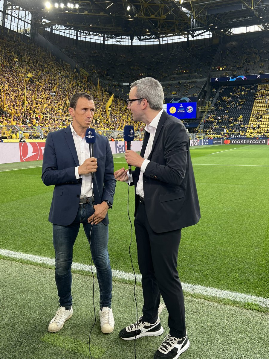 #BorussiaPSG 
<a href="/ChampionsLeague/">UEFA Champions League</a> 
<a href="/PickxSports/">Pickx Sports</a> 
<a href="/MathieuIstace/">Mathieu Istace</a> 
#Thewall
