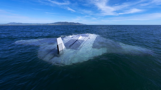 DARPA Releases First Images Of Manta Ray Underwater Drone During In-Water Testing. 🔗 : 👇 theaviationist.com/2024/05/01/man…