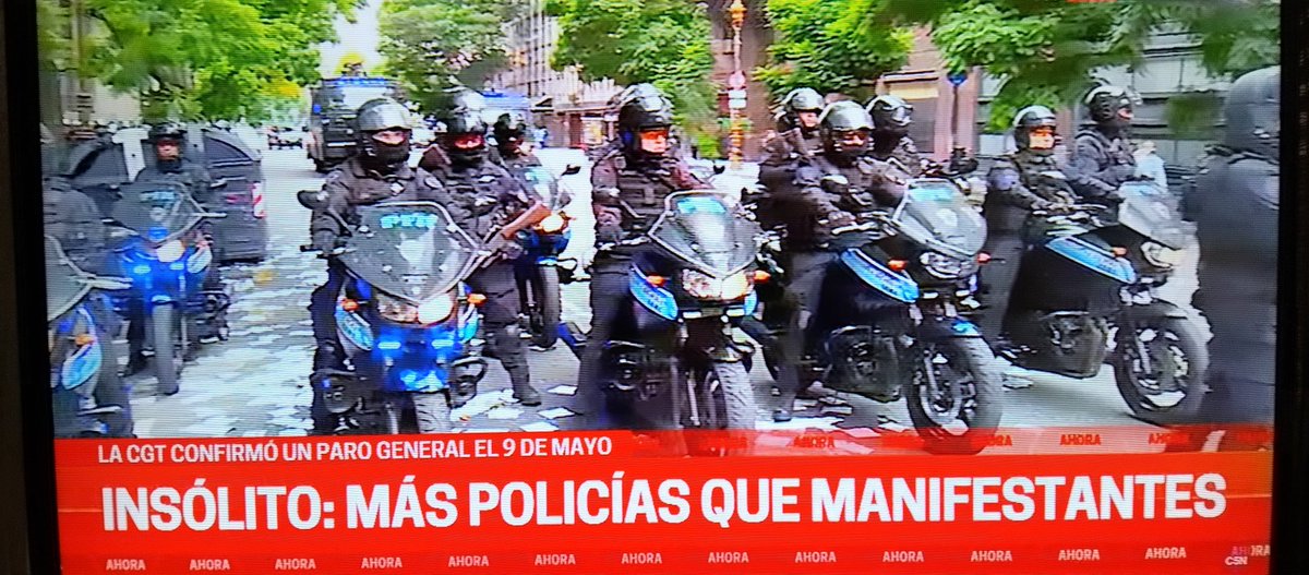 Para reprimir, en la Argentina de Milei SI HAY PLATA #1DeMayo