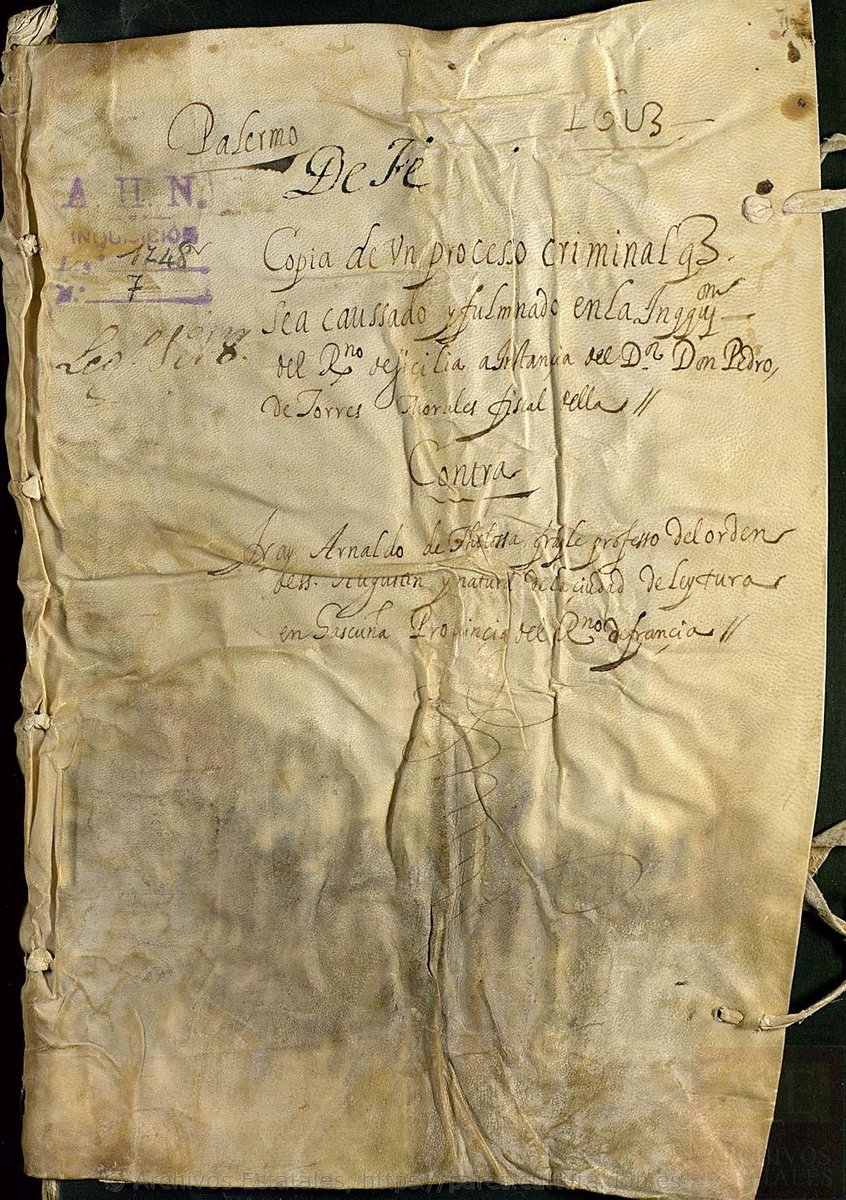 Que vivan las encuadernaciones en pergamino. Porque sí. 📜

Esta protege una copia del proceso de fe de fray Arnaldo de Tolosa, encausado por la Inquisición de Sicilia por luteranismo (1613-1618).

Archivo Histórico Nacional, INQUISICIÓN,1748,Exp.7 @ArchivosEst @AmigosAHN