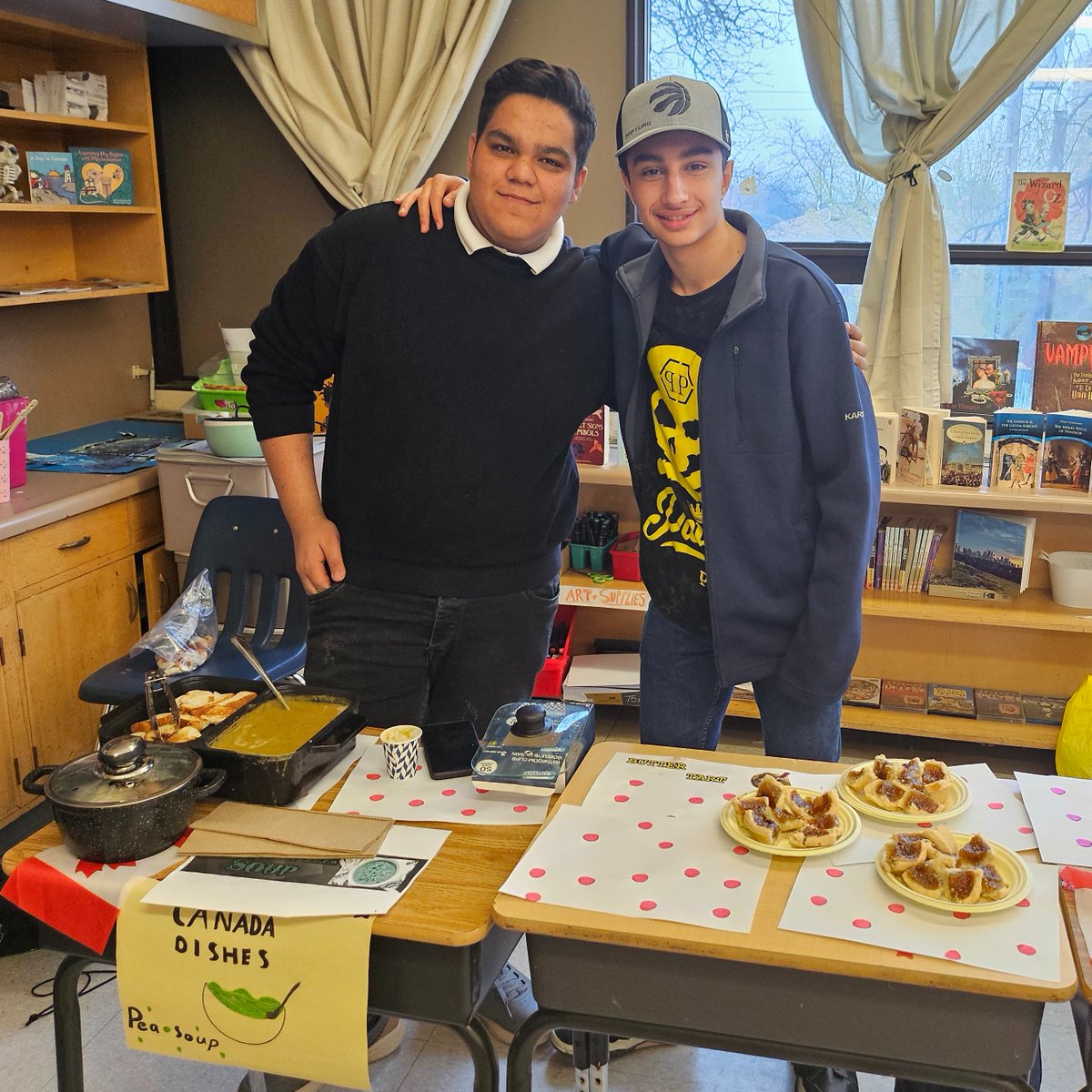 🌟When diplomacy meets delicacy!🌟

Today, in Ms. Shelby's CHV2O civics class, students hosted a Canadian Food Festival to celebrate Canada's rich culture. We are happy to see students come together to organize and celebrate the event!

#UMC #umchighschool #highschool #canada