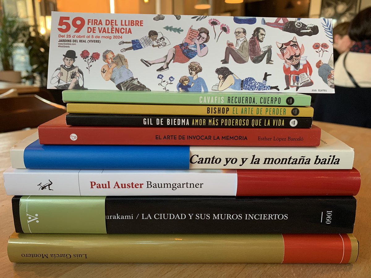 Expressions valencianes: “fer fira”. Tradúzcase como: “asaltar la #firallibrevlc y disfrutar del botín”. Pd: @Elba_Celo has de signar-me la teua criatura! 🙏🏼