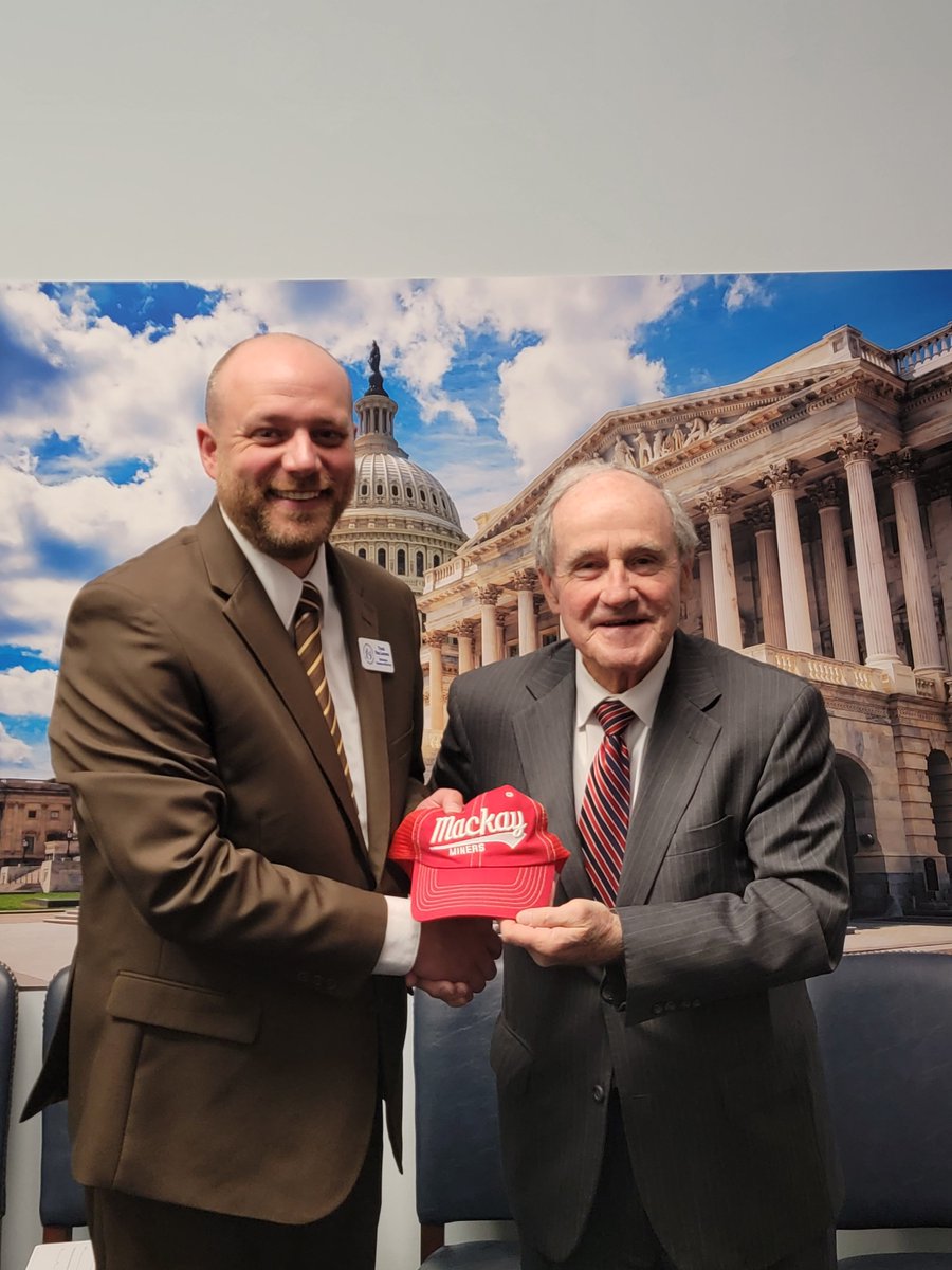 Thank you @SenatorRisch and staff for meeting with me today to talk about education and rural Idaho. #CCSSO #NTOY24 #Education #WashingtonWeek