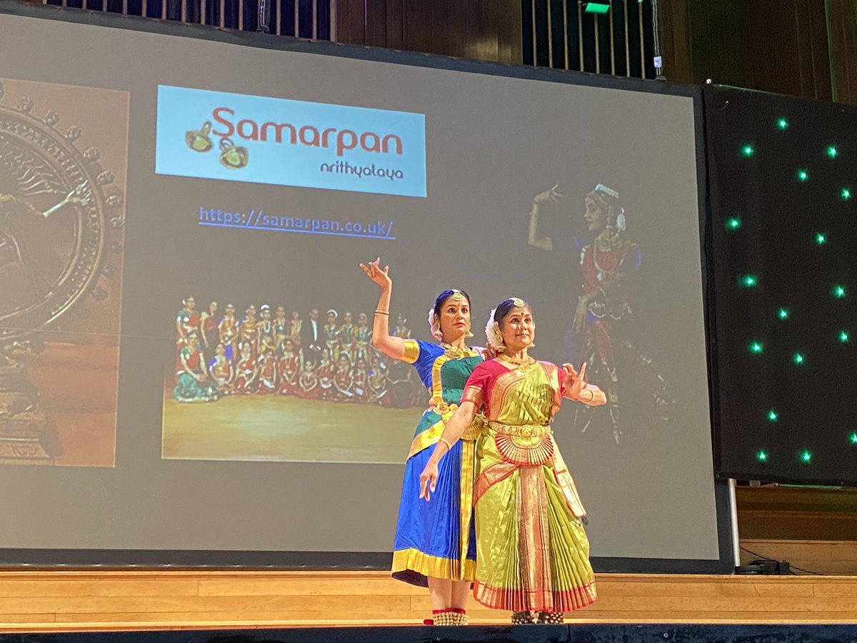 #Mela2024 #Swansea #indiansociety 
Mela is coming again on 11th May to Brangwyn Hall Swansea. Some memories from Mela 2 years ago. 

swanseabaynews.com/2024/05/01/ind…