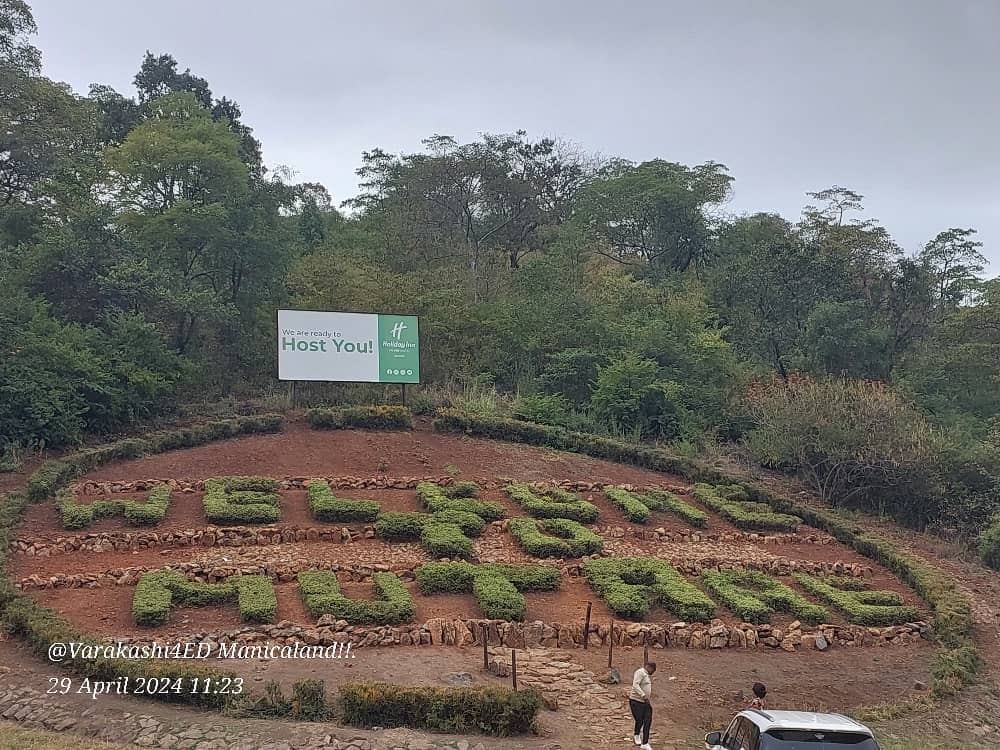 Mutare settings..✍️
Welcome to Mutare, the land of love, peace and happiness ✊🇿🇼
@MaxwellTeedzai   @harmaineRopafa1 
@Manicaland_V4ED     @MishMugadza
@ZANUPF_Official          @Varakashi4ED