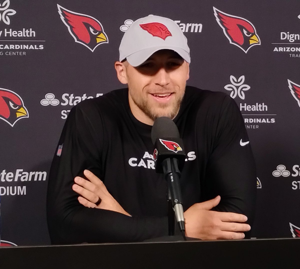 #AZCardinals Def Coordinator Nick Rallis on RD 1 DL Darius Robinson attention to detail:

'The guy is on the #NFLDraft stage talking about his hand placement... yeah, he's detailed.'