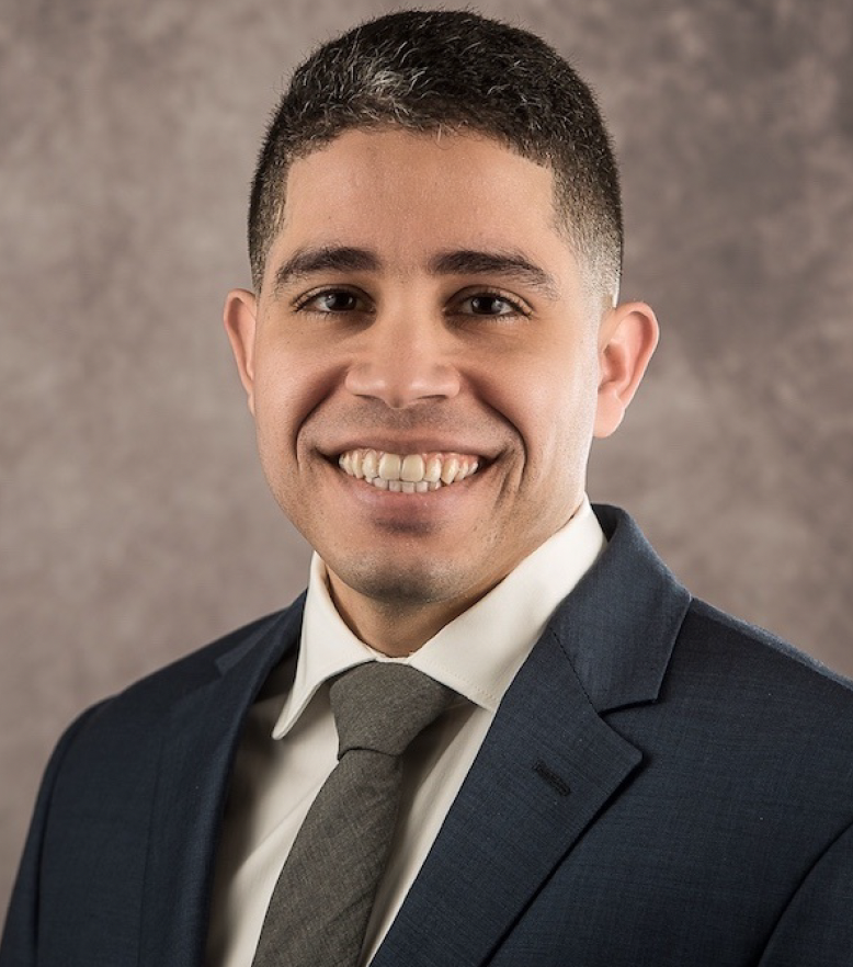 Thrilled to match Rolfy Perez Holguin to our ACGME thoracic track CT residency program @MontefioreCTS! Originally from the DR and now at @PSU_Surgery, Rolfy is a great fit for us and is sure to be a superstar. Rolfy - we can't wait for you to join us. Congratulations!