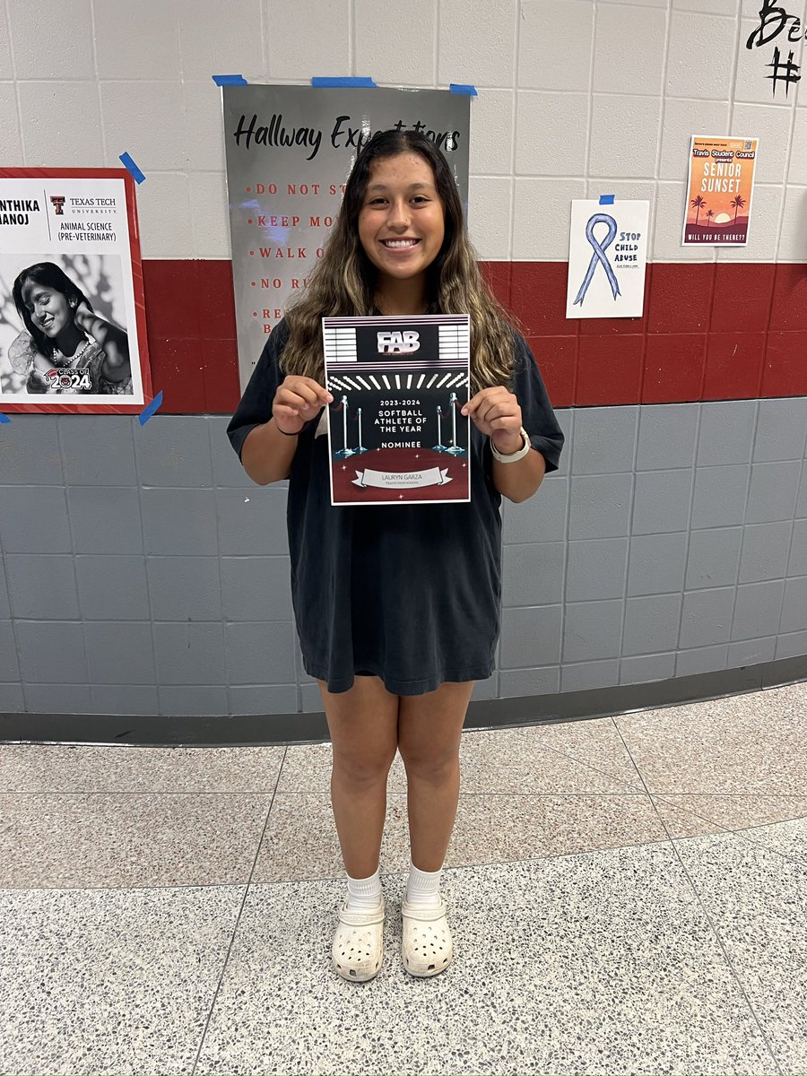 We have a FAB nominee!! Congrats to @lauryngarza5 for being a finalist for softball! Outstanding athlete, student, and person! We love you La!! 🥎❤️🐯 @THS_Tigers @FBISDAthletics