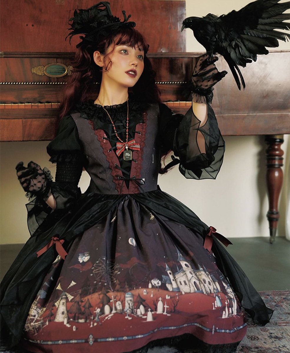 does anyone in the world own the official idv lolita dresses