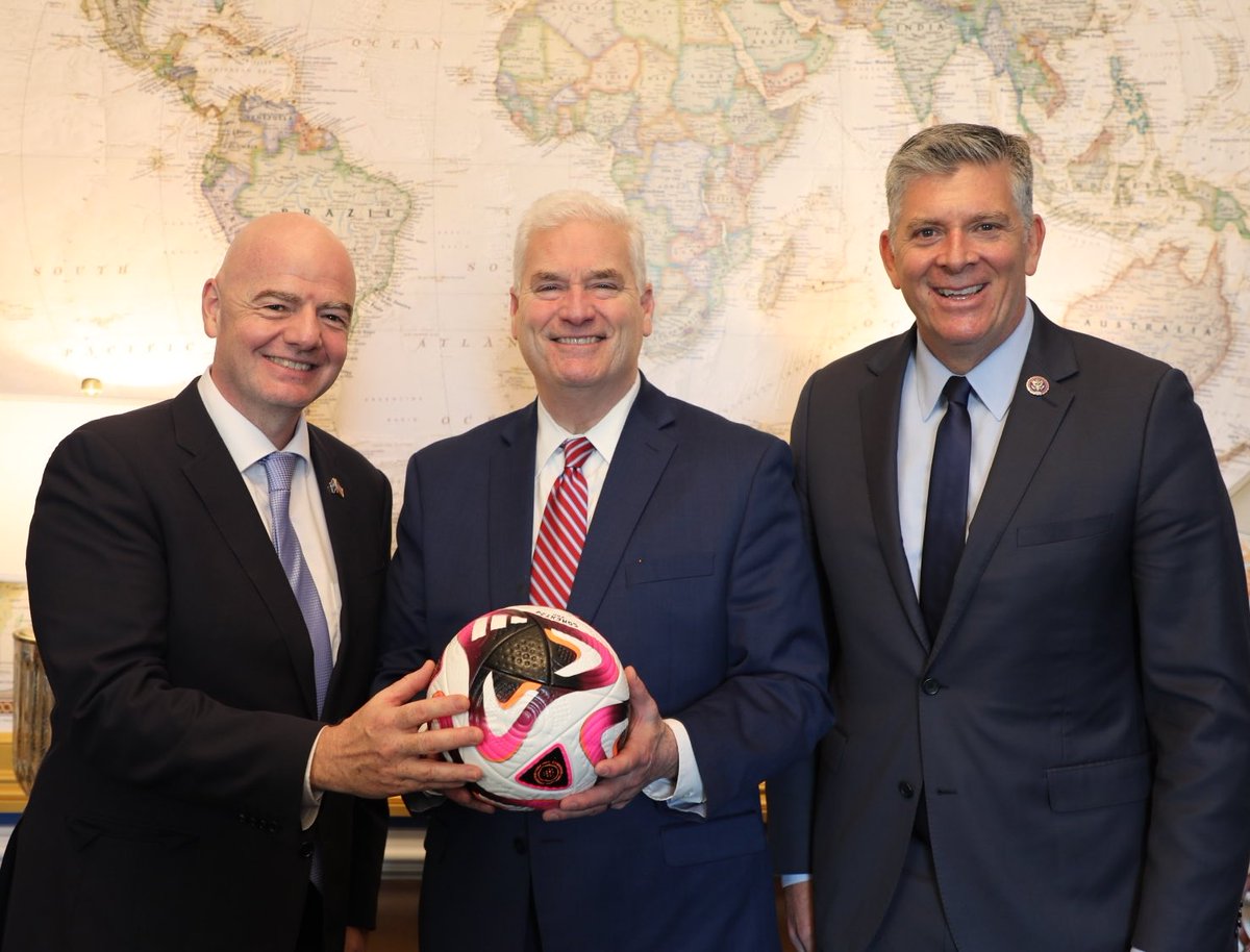 Enjoyed having @FIFAcom President Gianni Infantino in the Capitol for meetings with the Soccer Caucus, @SpeakerJohnson, and @GOPMajorityWhip to discuss preparations for the 2026 FIFA World Cup, the biggest in history. The 2026 FIFA World Cup presents a generational opportunity…