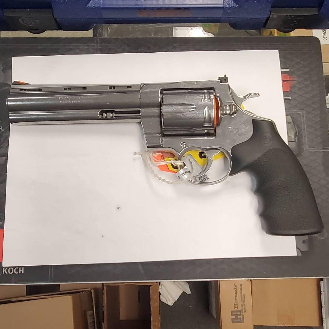 New arrivals!!

Colt Anaconda 44mag #anaconda #44magnumrevolver #colt #coltanaconda44magnum