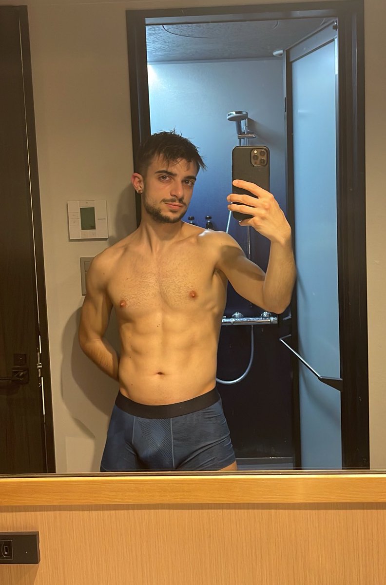 IlDadeÈTratto tweet media