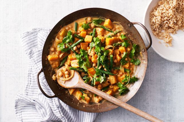 Vegan chickpea satay curry

#different_recipes #recipe #recipes #healthyfood #healthylifestyle #healthy #fitness #homecooking #healthyeating #homemade #nutrition #fit #healthyrecipes #eatclean #lifestyle #healthylife #cleaneating #Vegan #veganfood #veganlife #veganism
