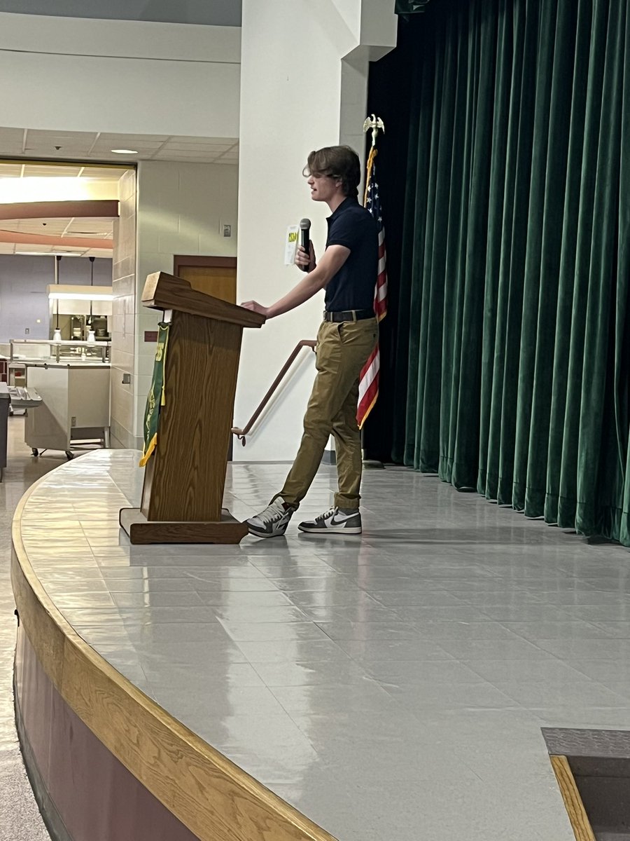 Joseph Murphy (@principal4psms) on Twitter photo Eoin Fasullo speaks to our 8th graders at the Honors Celebration about making tough decisions. <a href="/PlymouthSch/">Plymouth Public Schools</a> Eoin Fasullo speaks to our 8th graders at the Honors Celebration about making tough decisions. <a href="/PlymouthSch/">Plymouth Public Schools</a>