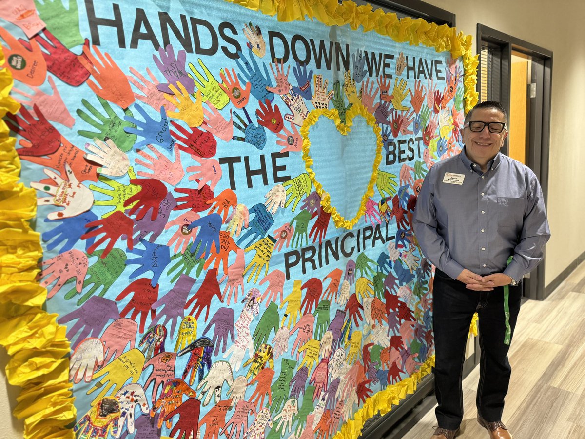 Cheers to our amazing principal @Scotsdale_YISD on #SchoolPrincipalsDay! 🌟 Your guidance, support, and vision are the foundation of our school community. Thank you for leading with integrity, empathy, and a passion for learning! #PrincipalAppreciation #Leadership