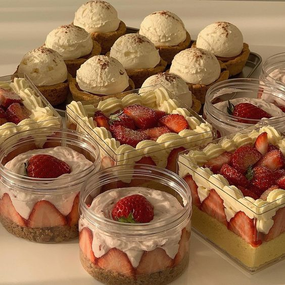 Strawberry desserts 🍓💗