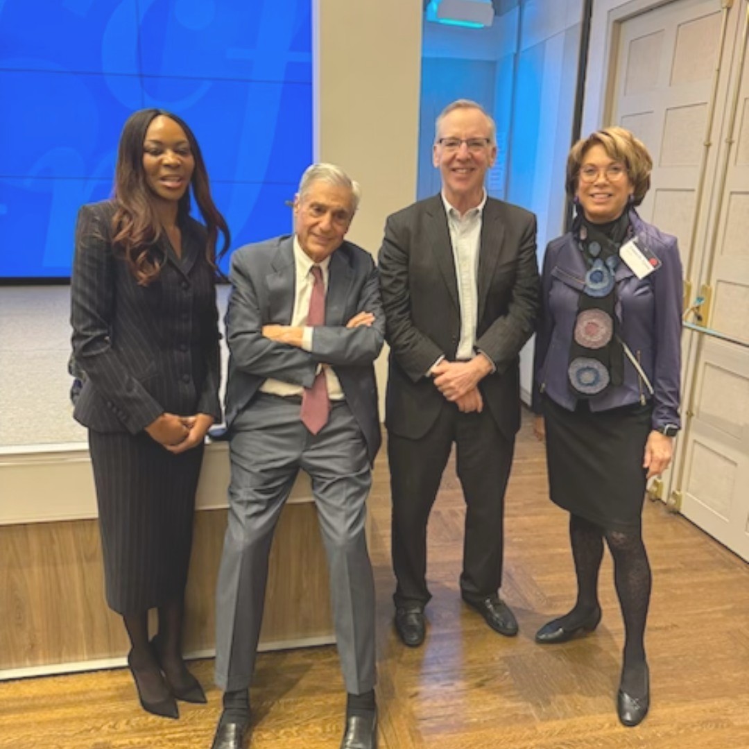 Lucky me - a recent day out with great economists! At the @CFR_org with former US Treasury Secretary Bob Rubin, former Chair of US Presidents Council of Economic Advisers Laura Tyson, and former President of Federal Reserve Bank of New York Bill Dudley.